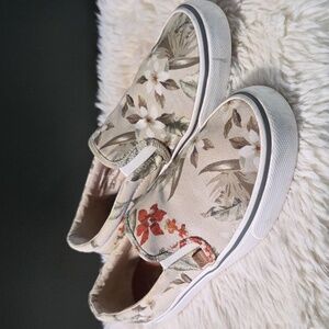 Keds Floral Canvas Slip-Ons Size 7